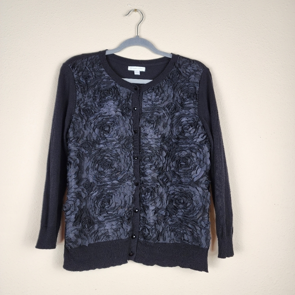 New York & Company Cardigan Sweater Black Floral Woman's Size Large